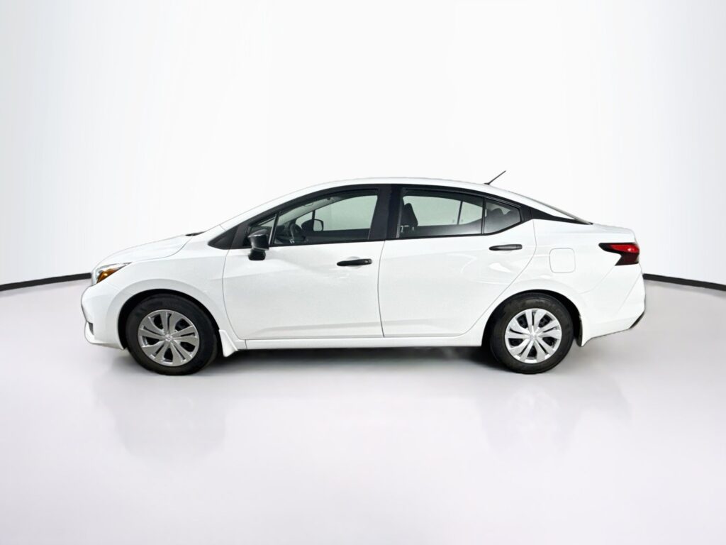 2022 Nissan Versa - A1 Gig Cars